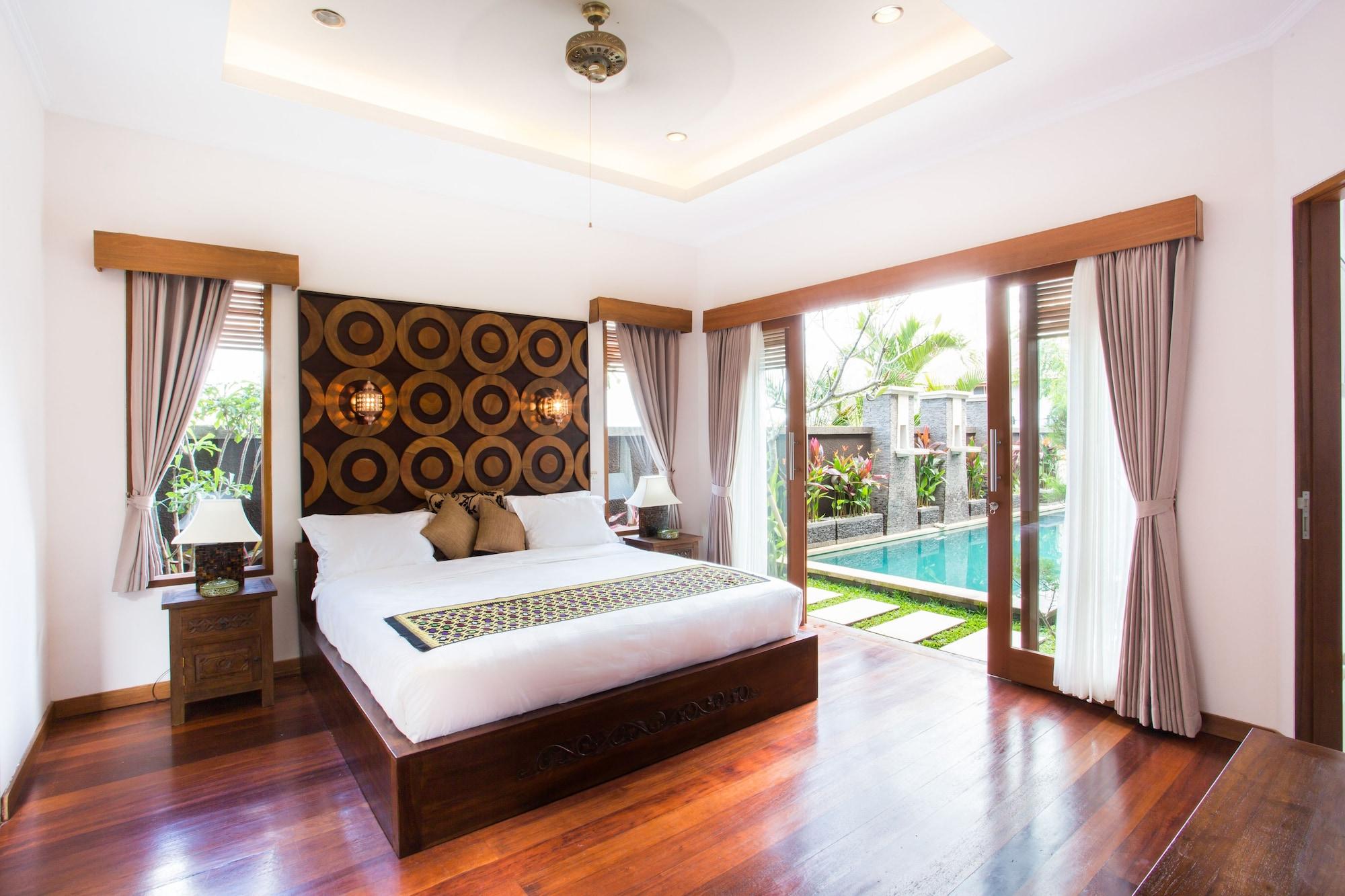 Villa Dk - Bali นูซาดูอา ภายนอก รูปภาพ