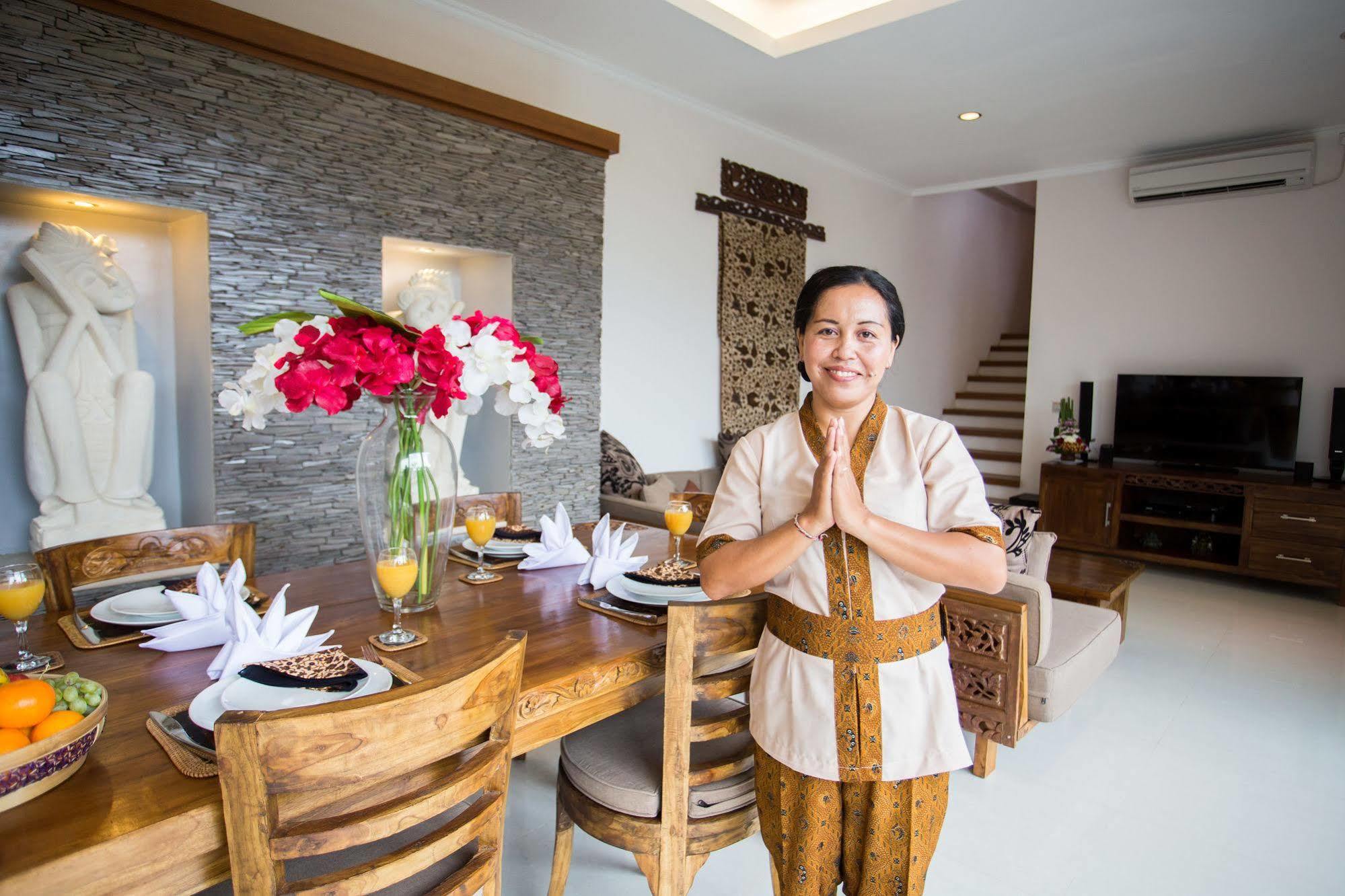 Villa Dk - Bali นูซาดูอา ภายนอก รูปภาพ